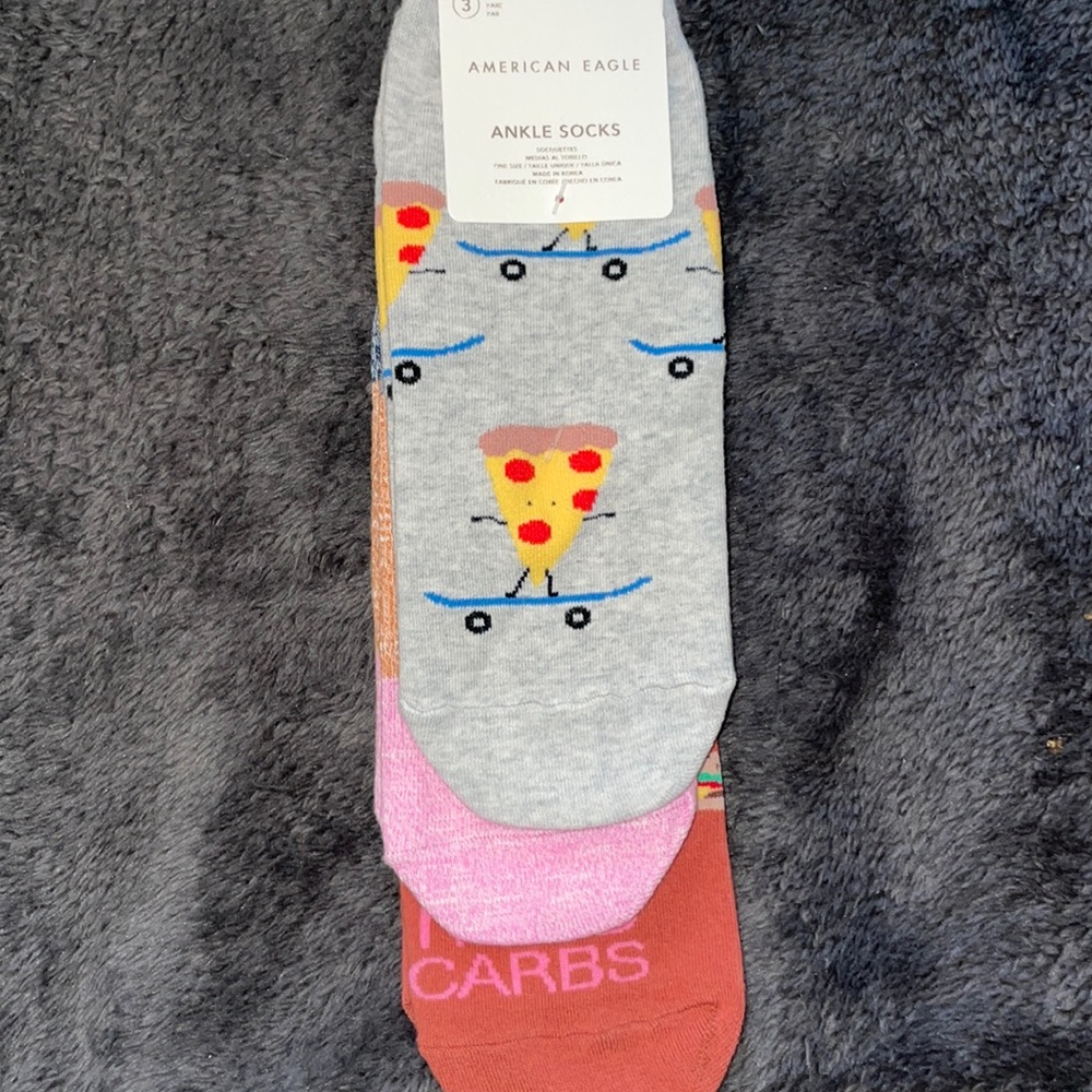 NWT American eagle socks